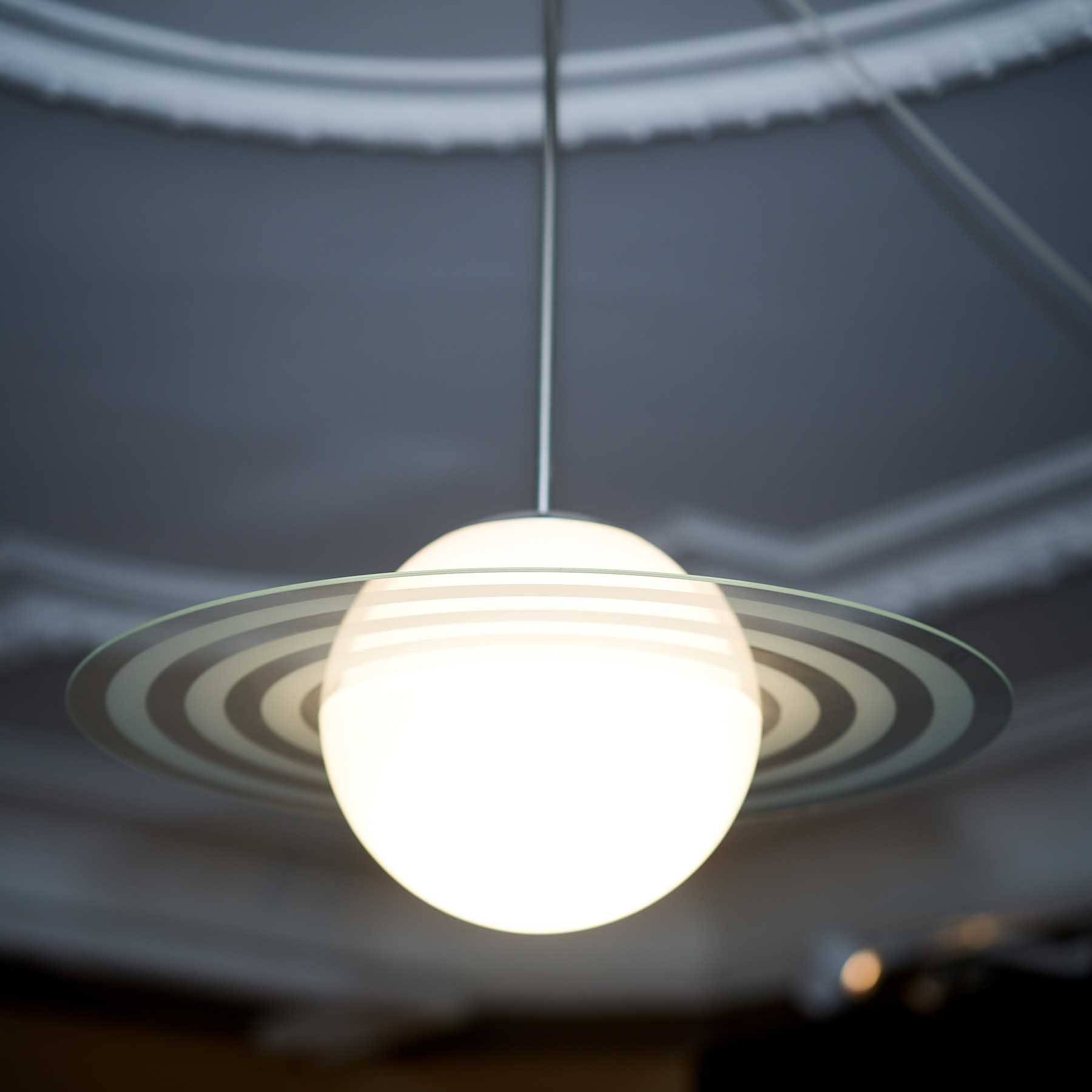 Lampa som går på el